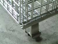 Quality Construction: Stainless Steel Wire Folding Container